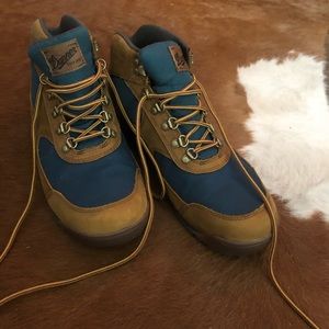 Danner Women's Jag hiking boot Size 10 Brand New